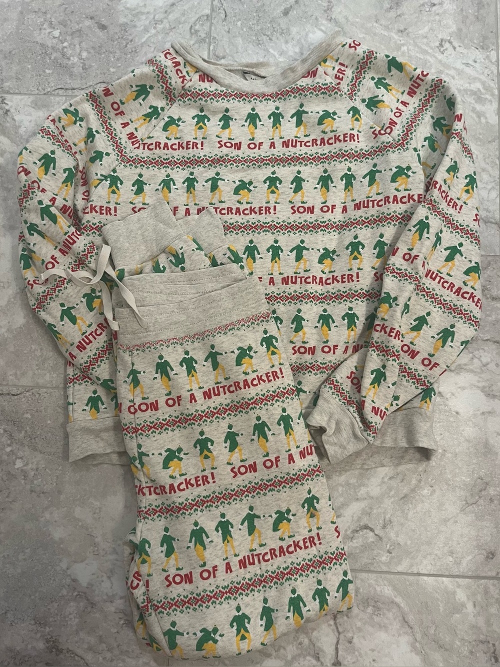 American eagle Buddy the Elf set size small